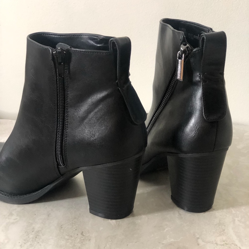 Chic Heel Booties
